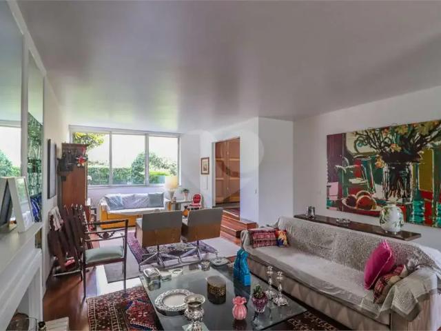 Casa / Sobrado para Venda em São Paulo/SP Jardim das Bandeiras 4 Quartos
