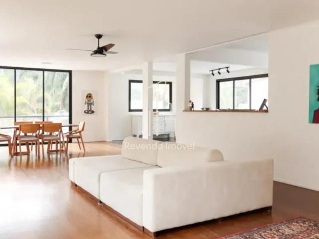 Casa / Sobrado para Venda em São Paulo/SP Jardim das Bandeiras 5 Quartos