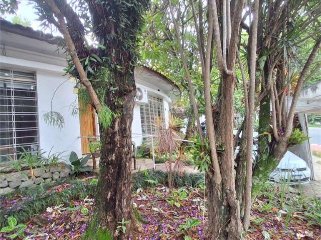 Casa / Sobrado para Venda em São Paulo/SP Jardim das Bandeiras 3 Quartos