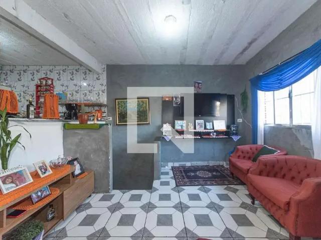 Casa / Sobrado para Venda em São Paulo/SP Jardim das Flores 4 Quartos