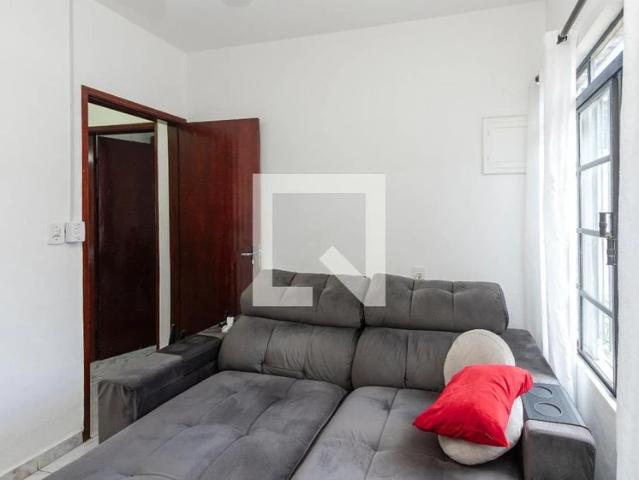 Casa / Sobrado para Venda em São Paulo/SP Jardim das Flores 5 Quartos