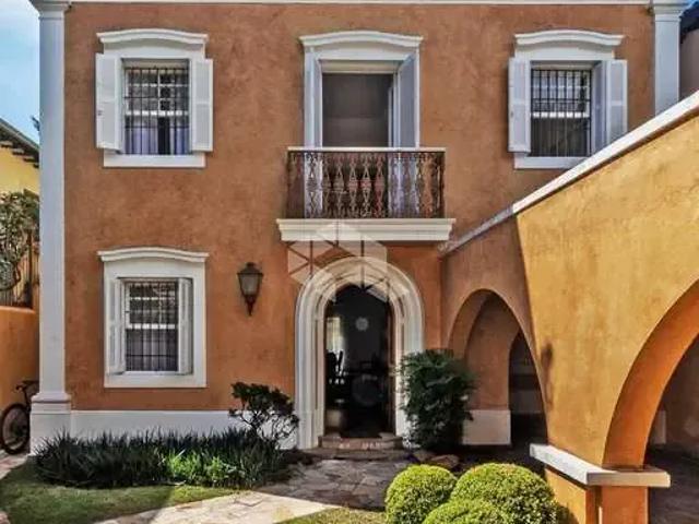 Casa / Sobrado para Venda em São Paulo/SP Jardim Europa 3 Quartos