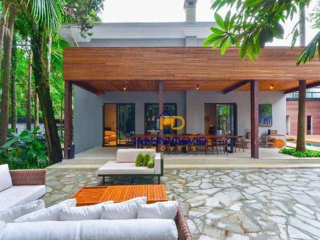 Casa / Sobrado para Venda em São Paulo/SP Jardim Europa 4 Quartos