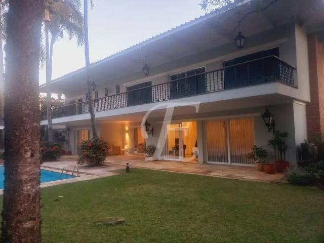 Casa / Sobrado para Venda em São Paulo/SP Jardim Europa 4 Quartos