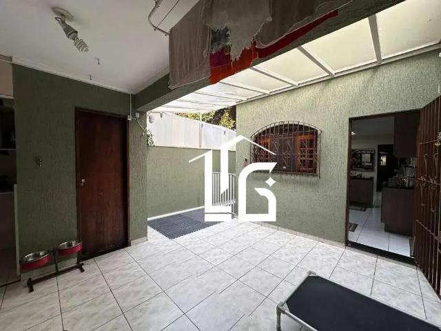 Casa / Sobrado para Venda em São Paulo/SP Jardim Helena 3 Quartos