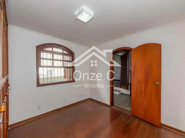 Casa / Sobrado para Venda em São Paulo/SP Jardim Itapeva 3 Quartos