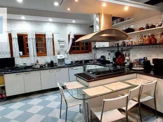 Casa / Sobrado para Venda em São Paulo/SP Jardim Japão 4 Quartos