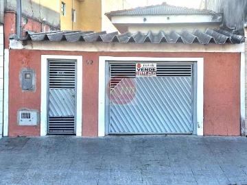 Casa à venda em Rua Professor Zeferino Ferraz - Garagem