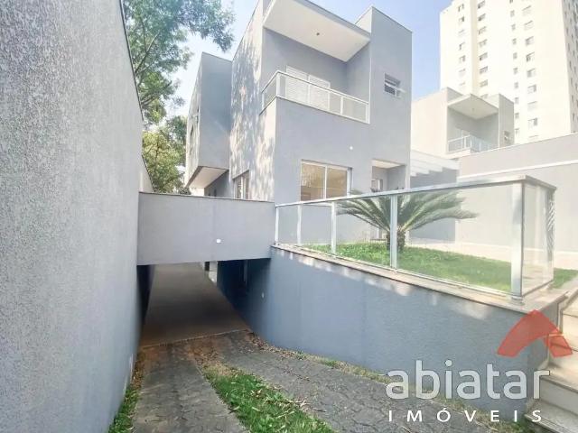 Casa / Sobrado para Venda em São Paulo/SP Jardim Londrina 4 Quartos