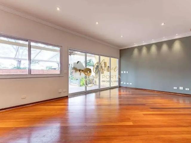 Casa / Sobrado para Venda em São Paulo/SP Jardim Leonor 4 Quartos