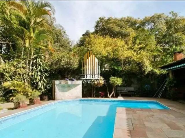 Casa / Sobrado para Venda em São Paulo/SP Jardim Leonor 4 Quartos
