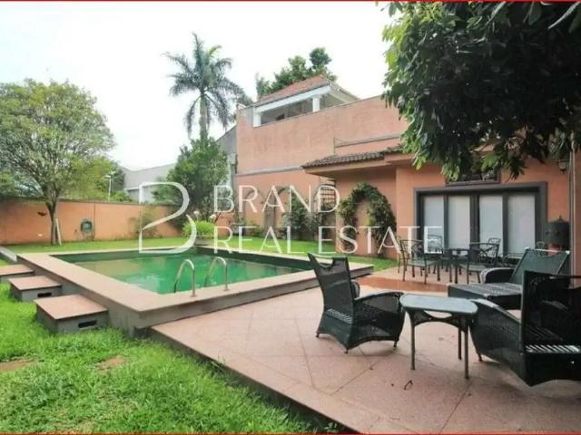 Casa / Sobrado para Venda em São Paulo/SP Jardim Leonor 4 Quartos