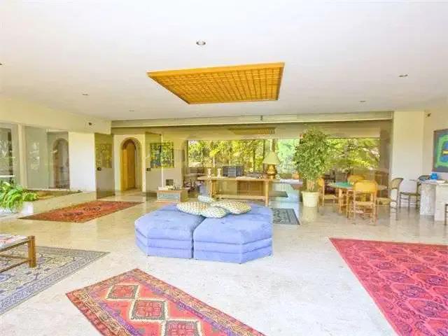 Casa / Sobrado para Venda em São Paulo/SP Jardim Leonor 5 Quartos