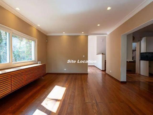 Casa / Sobrado para Venda em São Paulo/SP Jardim Leonor 6 Quartos