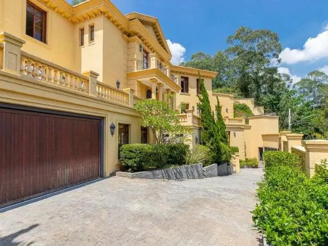 Casa / Sobrado para Venda em São Paulo/SP Jardim Morumbi 6 Quartos