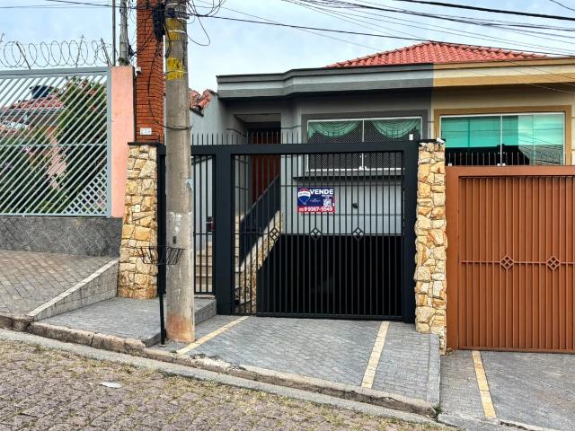 Casa / Sobrado para Venda em São Paulo/SP Jardim Mangalot 3 Quartos