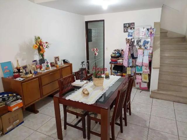 Casa / Sobrado para Venda em São Paulo/SP Jardim Mangalot 3 Quartos