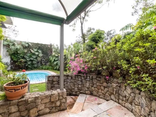 Casa / Sobrado para Venda em São Paulo/SP Jardim Marajoara 4 Quartos