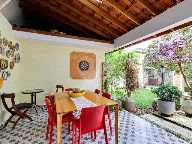 Casa / Sobrado para Venda em São Paulo/SP Jardim Marajoara 4 Quartos