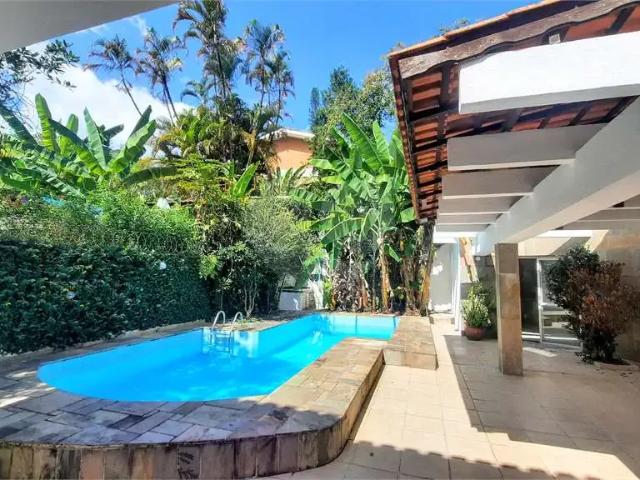 Casa / Sobrado para Venda em São Paulo/SP Jardim Marajoara 4 Quartos