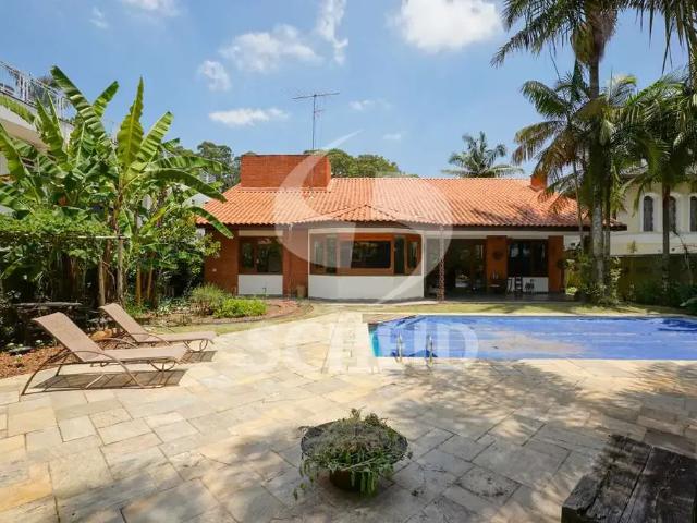 Casa / Sobrado para Venda em São Paulo/SP Jardim Marajoara 4 Quartos
