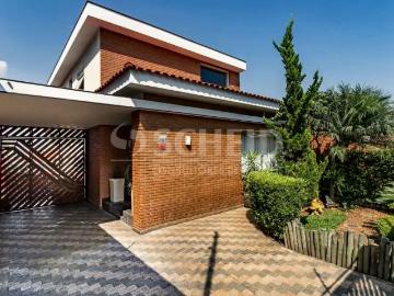 Casa / Sobrado para Venda em São Paulo/SP Jardim Marajoara 4 Quartos