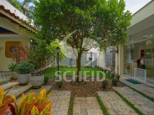Casa / Sobrado para Venda em São Paulo/SP Jardim Marajoara 4 Quartos