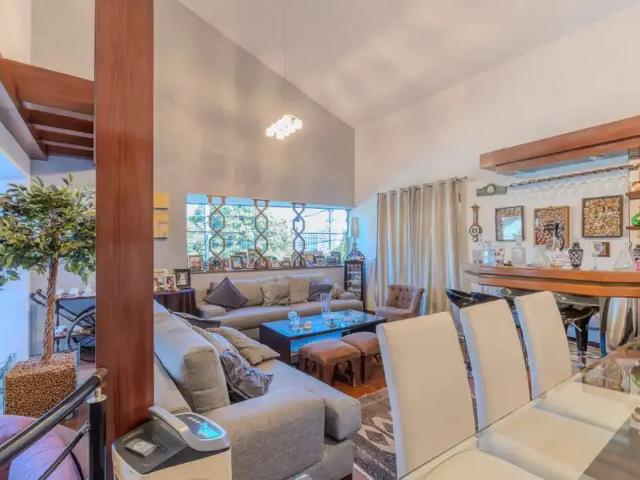 Casa / Sobrado para Venda em São Paulo/SP Jardim Marajoara 4 Quartos