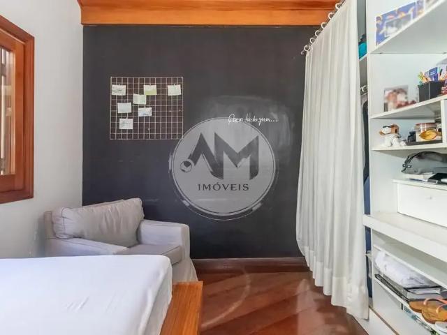 Casa / Sobrado para Venda em São Paulo/SP Jardim Marajoara 4 Quartos