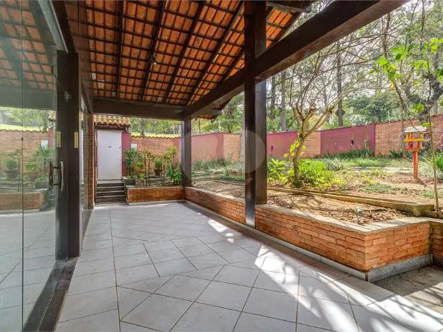 Casa / Sobrado para Venda em São Paulo/SP Jardim Marajoara 5 Quartos
