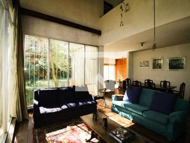 Casa / Sobrado para Venda em São Paulo/SP Jardim Marajoara 5 Quartos