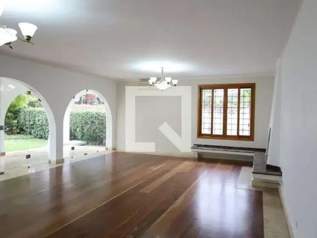 Casa / Sobrado para Venda em São Paulo/SP Jardim Marajoara 5 Quartos