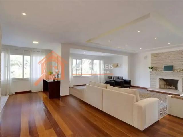 Casa / Sobrado para Venda em São Paulo/SP Jardim Marajoara 5 Quartos