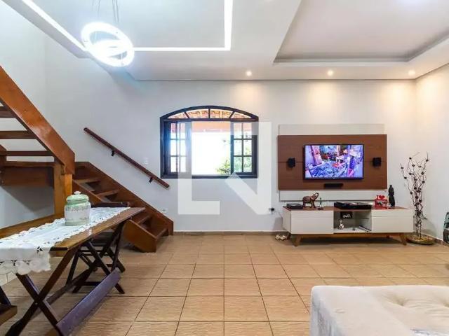 Casa / Sobrado para Venda em São Paulo/SP Jardim Maria Rita 3 Quartos
