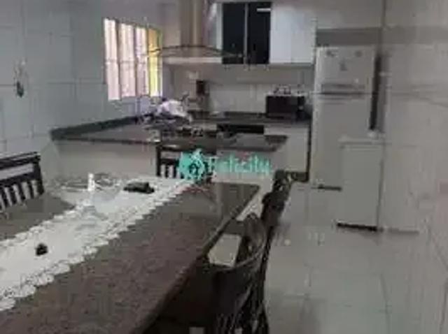 Casa / Sobrado para Venda em São Paulo/SP Jardim Marisa 3 Quartos