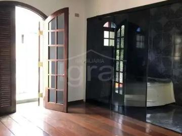 Rua Jorge Lopes Alonso - Banheira, Garagem