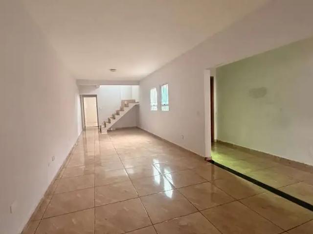 Casa / Sobrado para Venda em São Paulo/SP Jardim Nova Germania 4 Quartos
