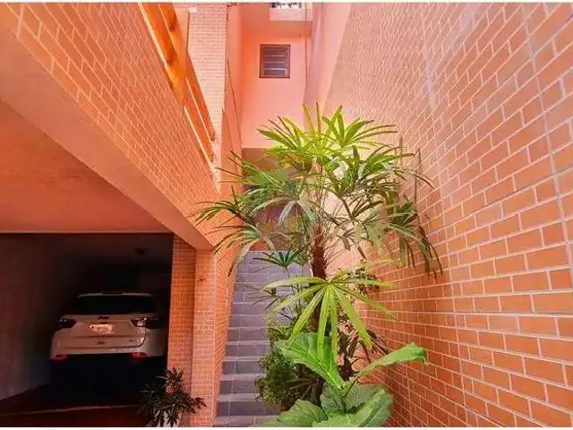 Casa / Sobrado para Venda em São Paulo/SP Jardim São Luís 4 Quartos