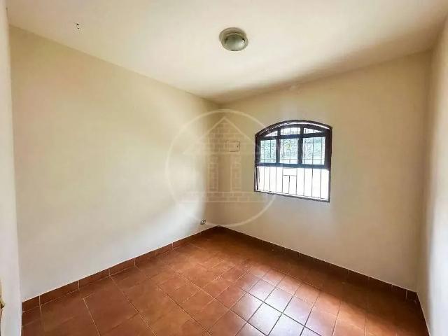 Casa / Sobrado para Venda em São Paulo/SP Jardim Santa Terezinha 3 Quartos