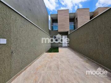 Casa à venda em Rua Rubens Reis Rezende - Garagem