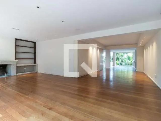 Casa / Sobrado para Venda em São Paulo/SP Jardim Paulista 3 Quartos
