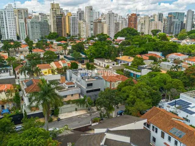 Casa / Sobrado para Venda em São Paulo/SP Jardim Paulista 7 Quartos