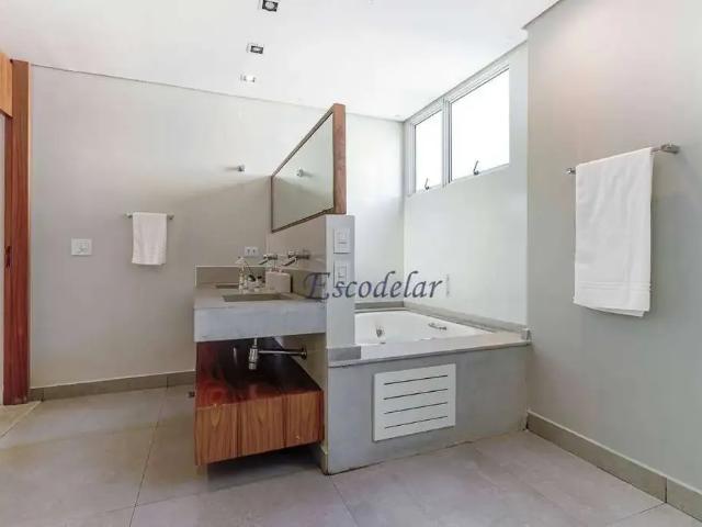 Casa / Sobrado para Venda em São Paulo/SP Jardim Paulista 4 Quartos