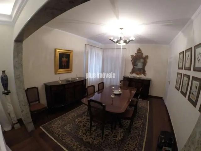 Casa / Sobrado para Venda em São Paulo/SP Jardim Paulista 4 Quartos