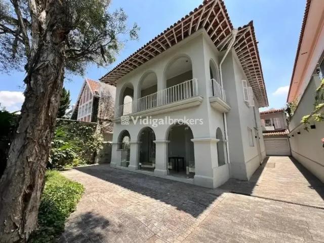 Casa / Sobrado para Venda em São Paulo/SP Jardim Paulista 4 Quartos