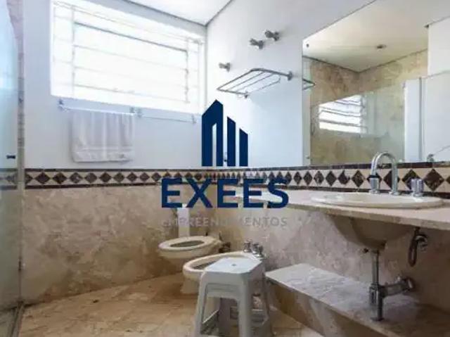 Casa / Sobrado para Venda em São Paulo/SP Jardim Paulista 5 Quartos