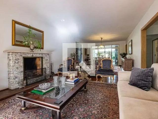 Casa / Sobrado para Venda em São Paulo/SP Jardim Paulistano 4 Quartos