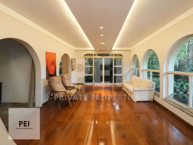 Casa / Sobrado para Venda em São Paulo/SP Jardim Paulistano 5 Quartos