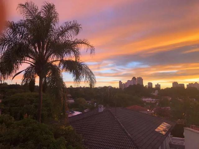 Casa / Sobrado para Venda em São Paulo/SP Jardim Petrópolis 4 Quartos