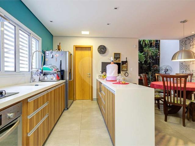 Casa / Sobrado para Venda em São Paulo/SP Jardim Prudência 3 Quartos